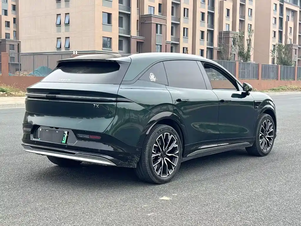 Zeekr 7X — миниатюра 7