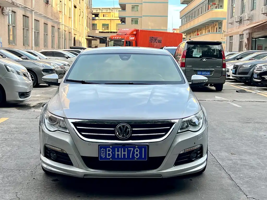 Volkswagen FAW - Passat CC CC 2011 2.0TSI Luxury