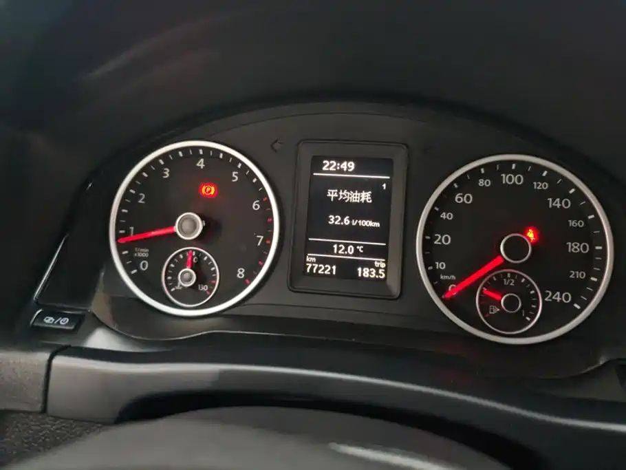 Volkswagen Tiguan — миниатюра 14