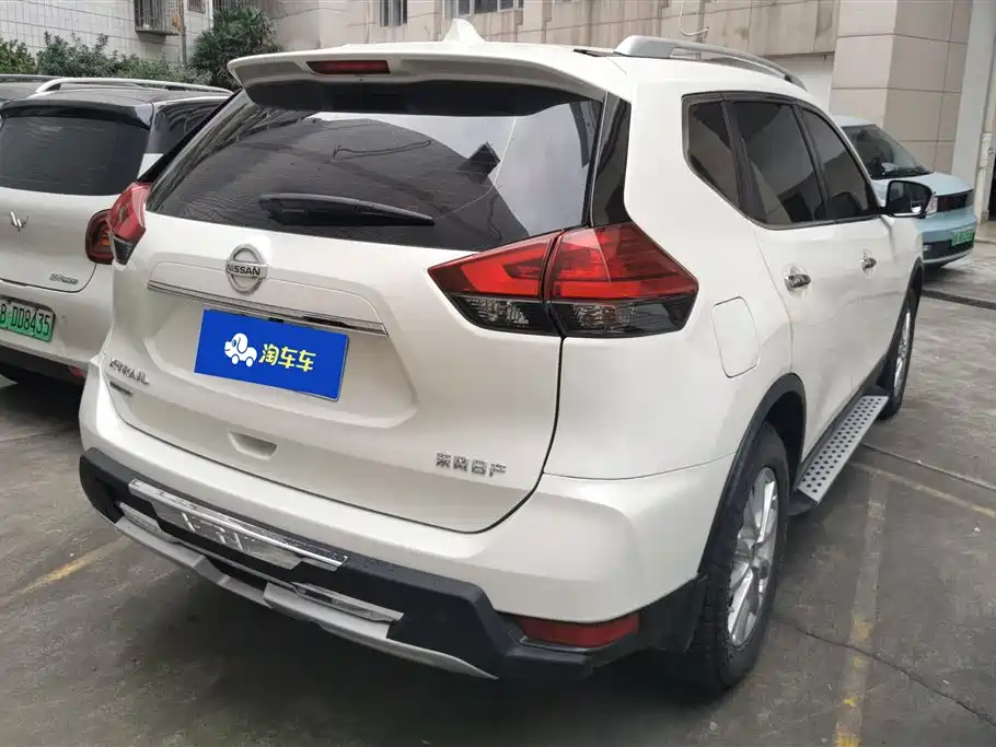 NISSAN QIJUN