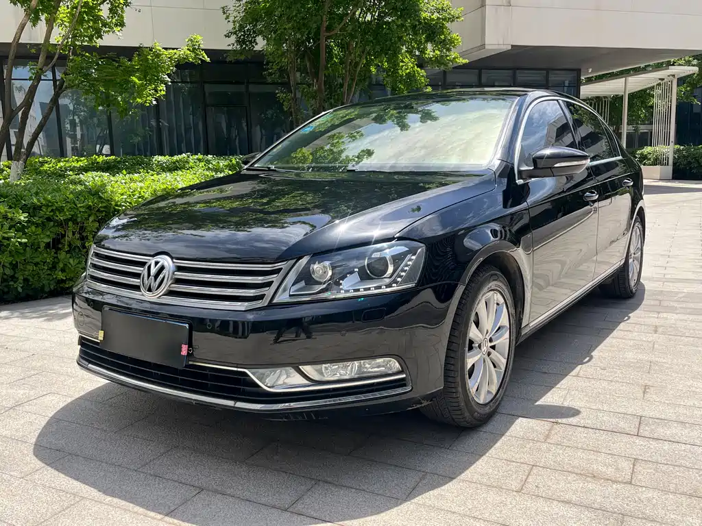 Volkswagen Magotan 2016