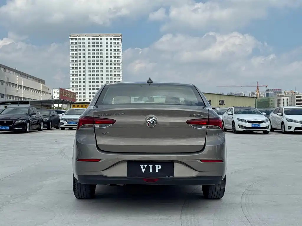 Buick Excelle — миниатюра 6