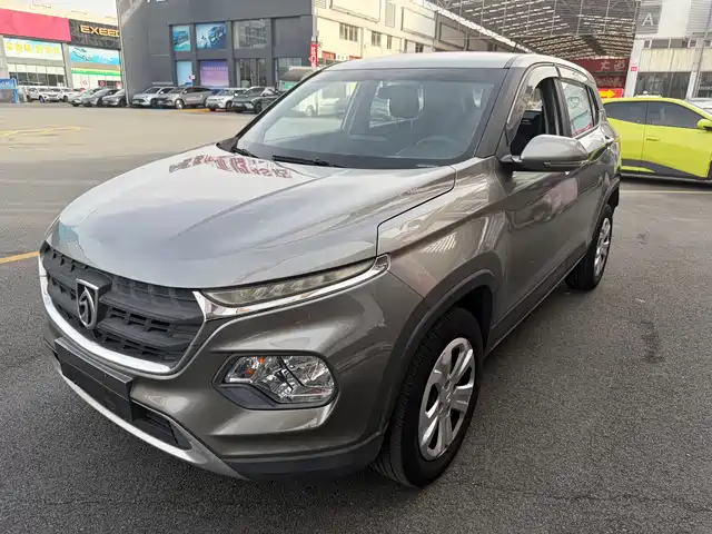 BAOJUN 510 2017