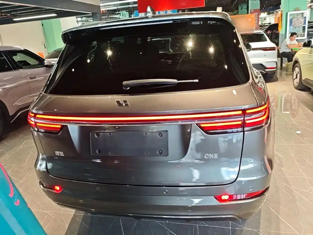 Li Auto Li ONE — миниатюра 6