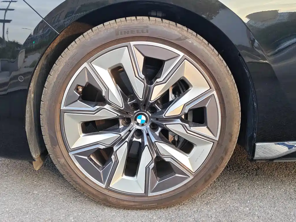 BMW 7 Series 7 2023 740Li Lead Luxury