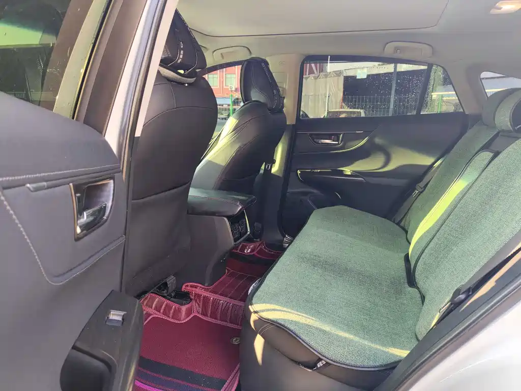 Toyota Harrier — миниатюра 7