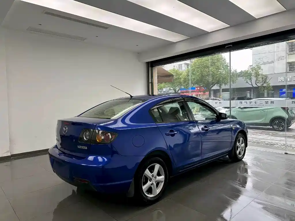 Mazda 3 — миниатюра 9