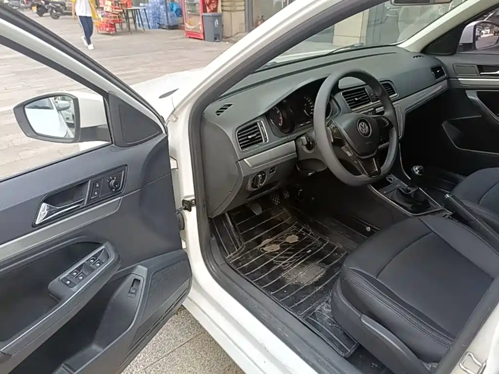 Volkswagen Lavida — миниатюра 16
