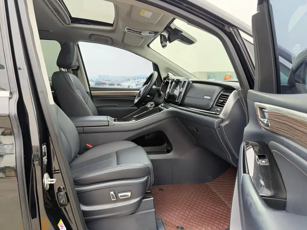 GAC Motor Trumpchi M8 — миниатюра 16