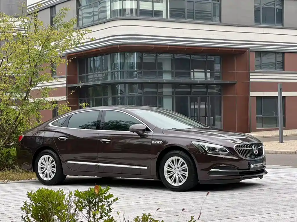 Buick LaCrosse — миниатюра 8