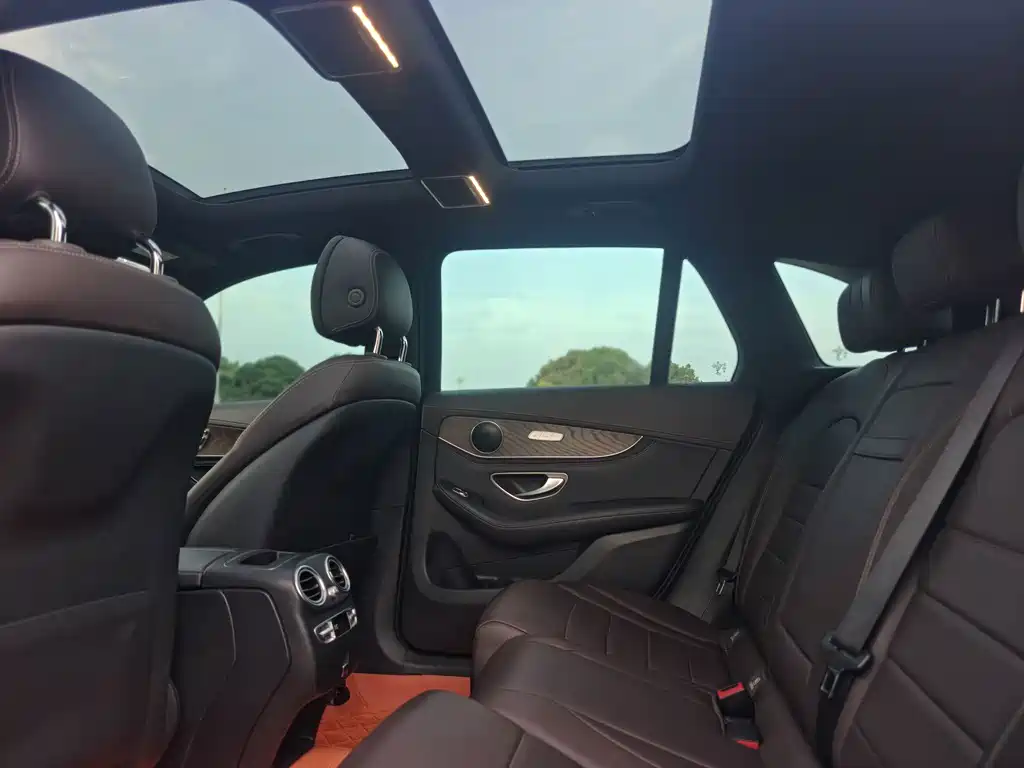 Mercedes-Benz GLC — миниатюра 11