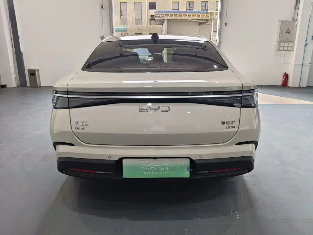 BYD Seal 07 DM-i — миниатюра 5