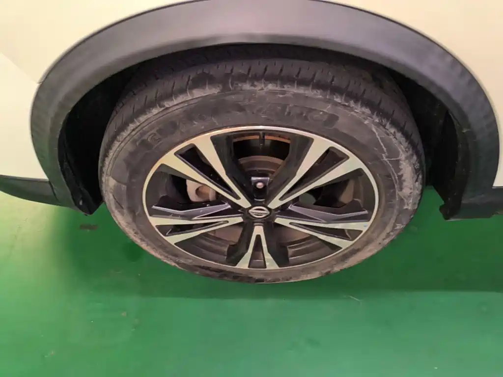 Nissan Qashqai — миниатюра 23