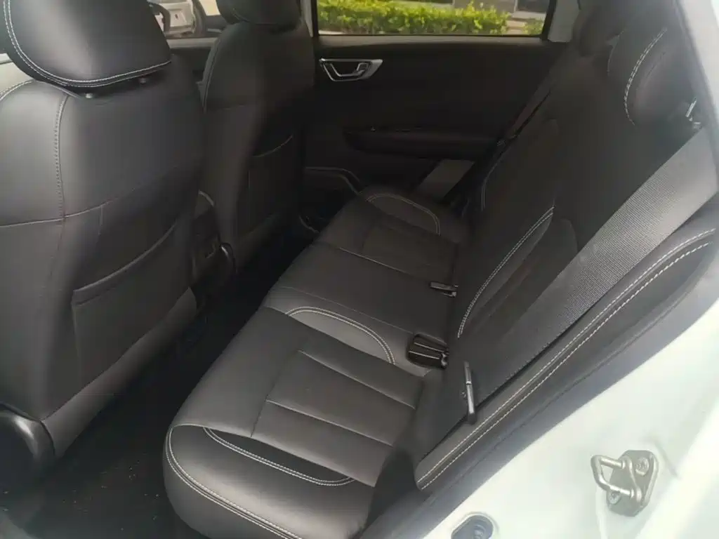 Geely Vision X3 — миниатюра 17