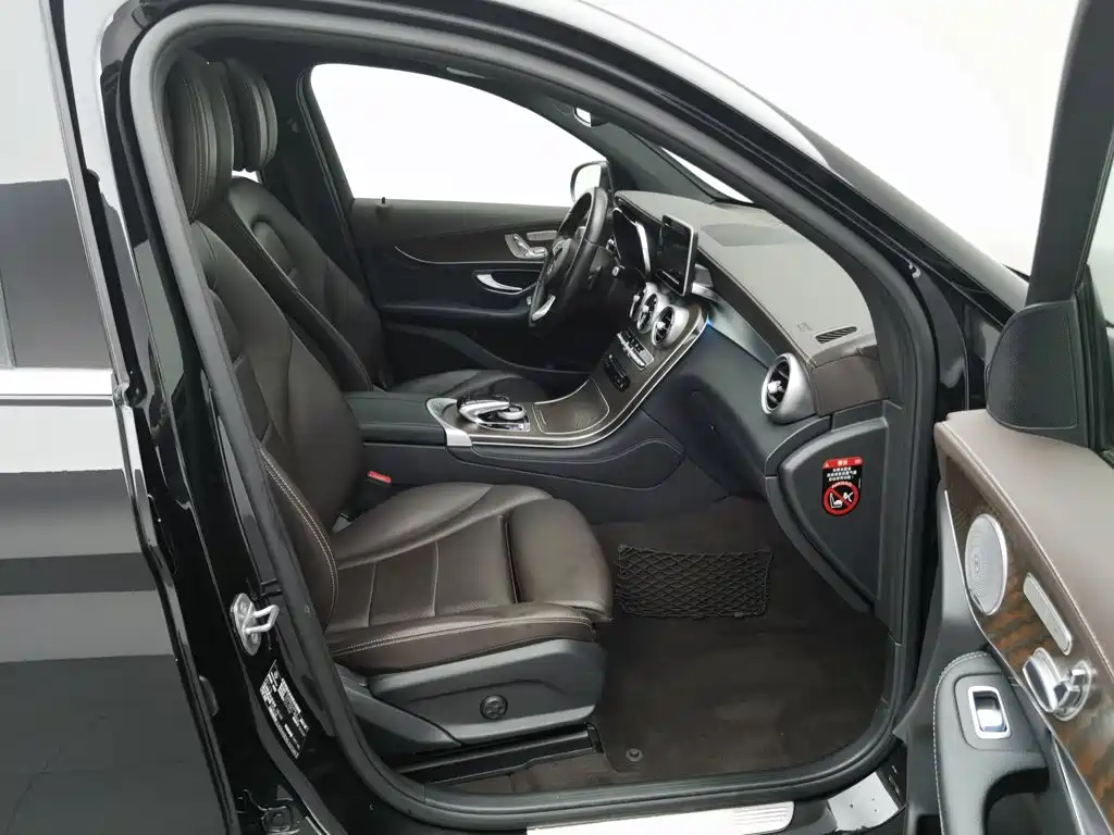 Mercedes-Benz GLC — миниатюра 23