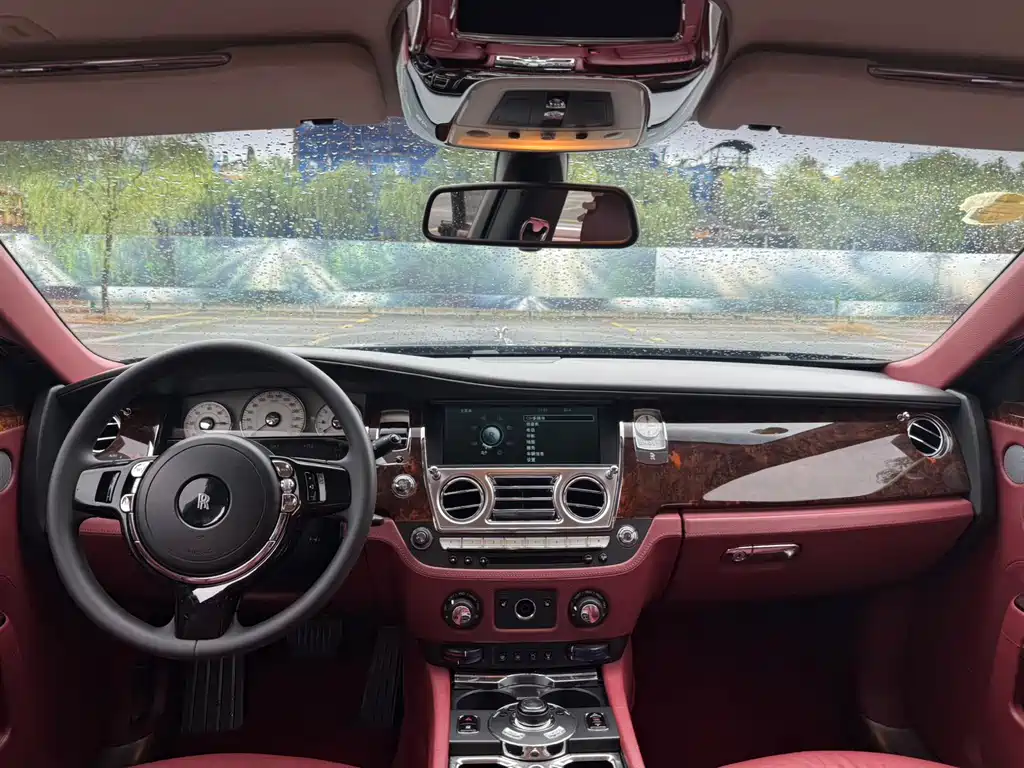 Rolls-Royce Ghost 2010 6.6T Standard