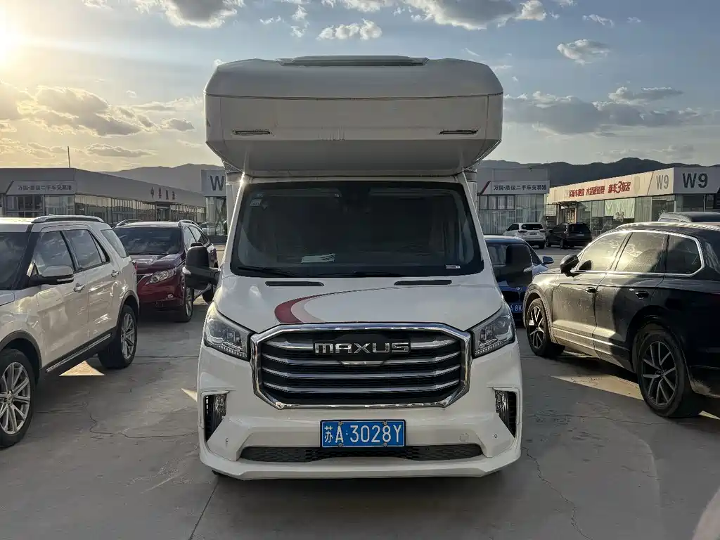 大通 V90 RV 2021