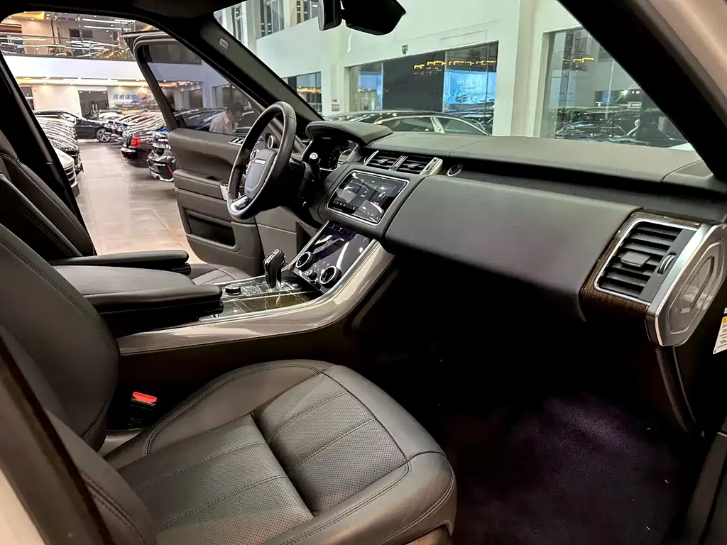 LAND ROVER RANGE ROVER SPORT NEW ENERGY