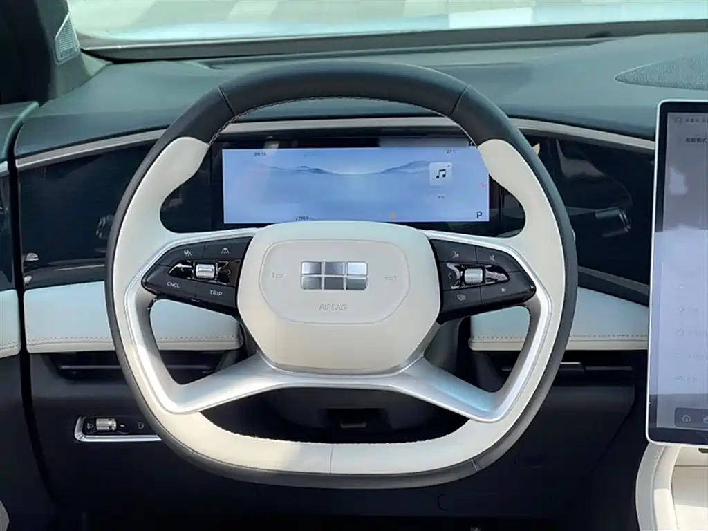 GEELY GALAXY GALAXY L7