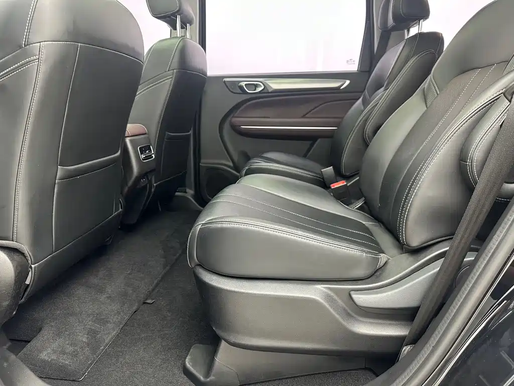GAC Motor Trumpchi M6 — миниатюра 8