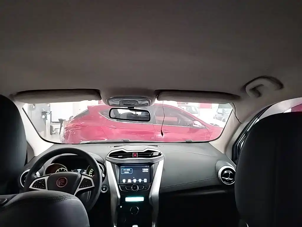 BYD Yuan — миниатюра 18