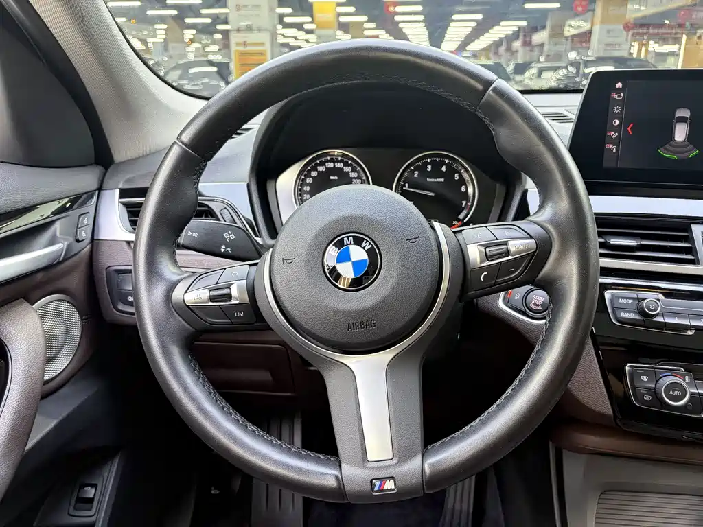 BMW X1 — миниатюра 4