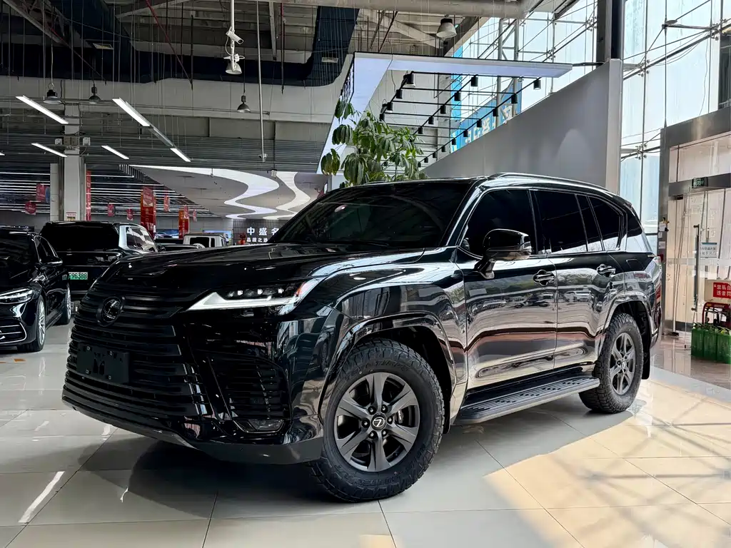 Lexus LX 2026