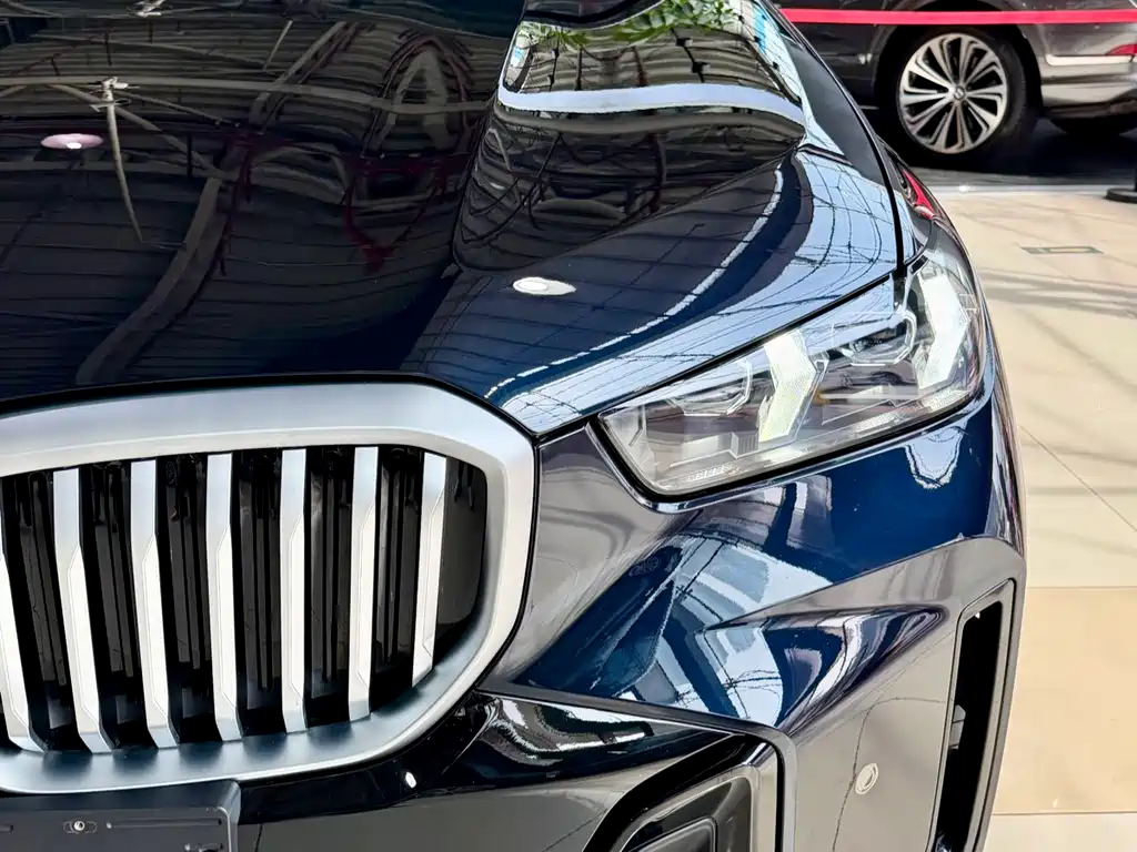 BMW X5 2025 xDrive 30Li Premium M Sport