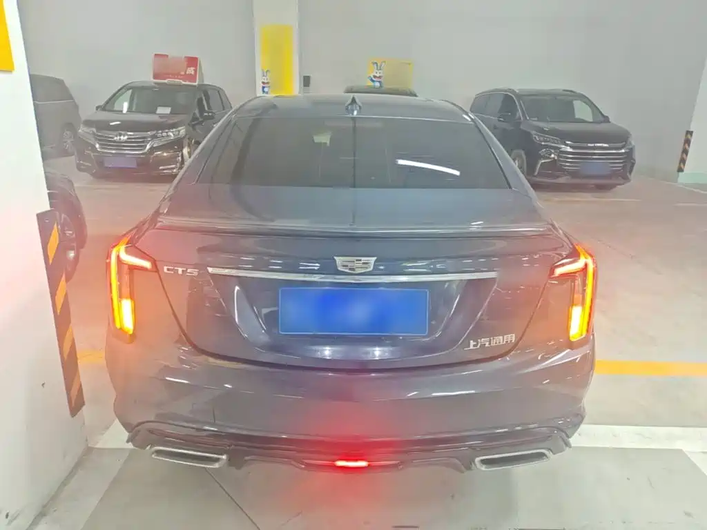 Cadillac CT5 — миниатюра 6
