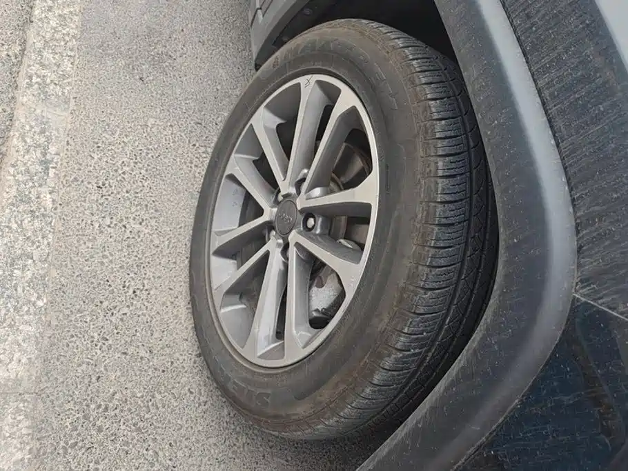 Jeep Grand Commander — миниатюра 6
