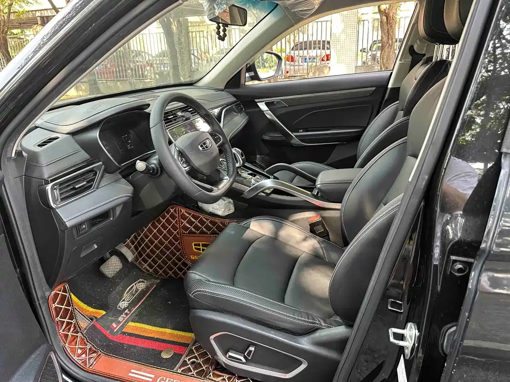 Geely Boyue — миниатюра 8