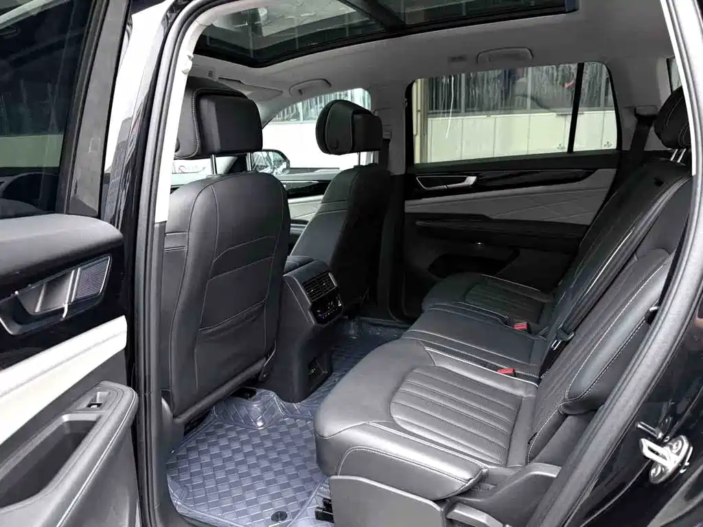 Volkswagen Teramont — миниатюра 6