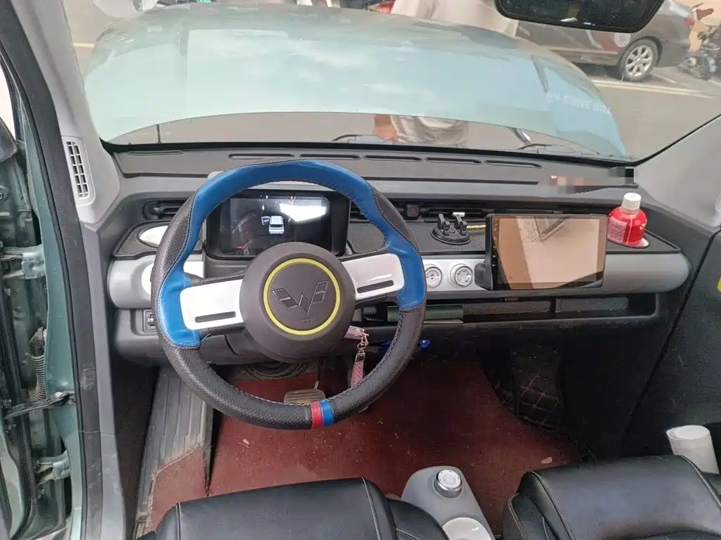 Wuling MINIEV — миниатюра 13