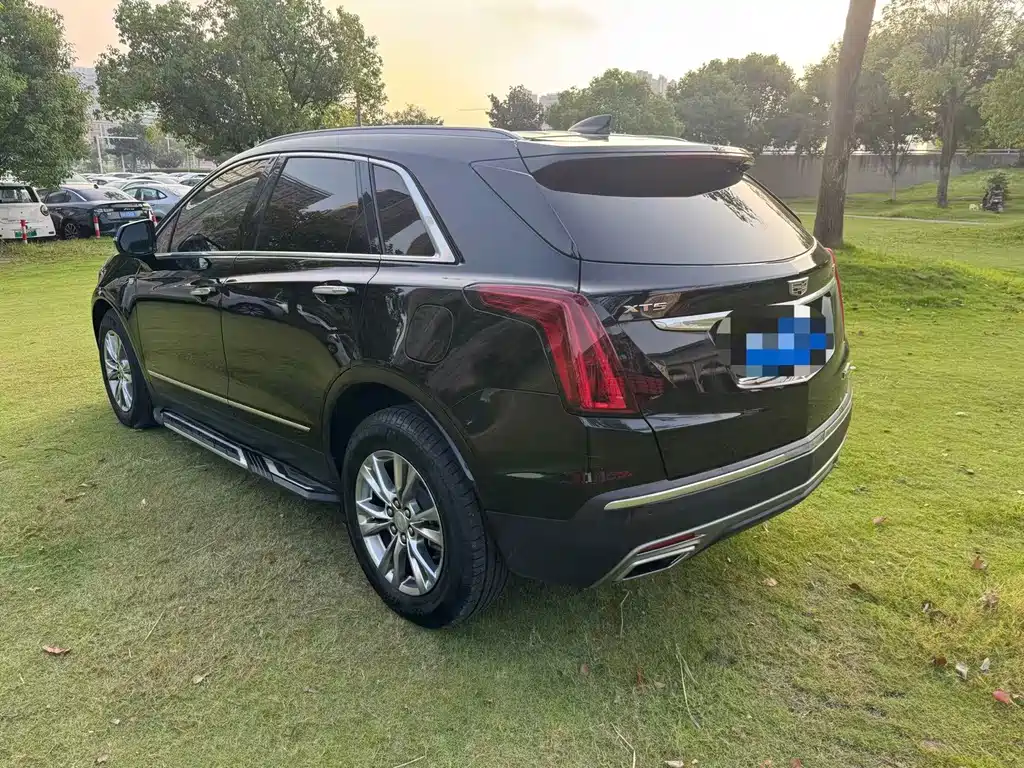 Cadillac XT5 — миниатюра 7