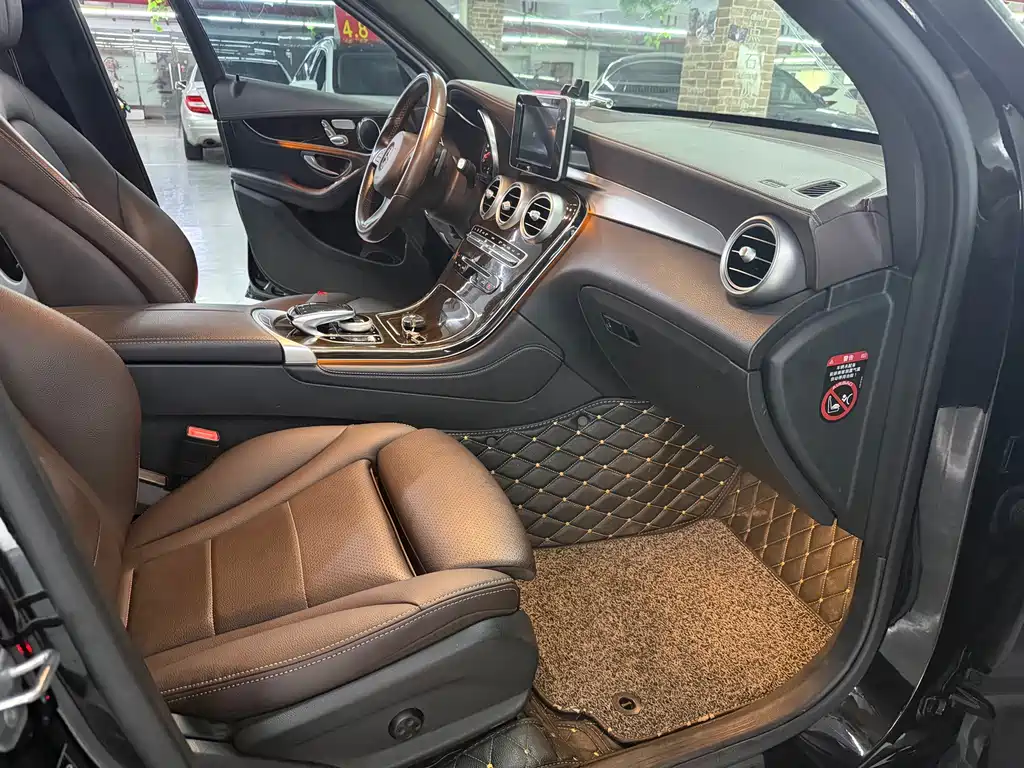 Mercedes-Benz GLC — миниатюра 9