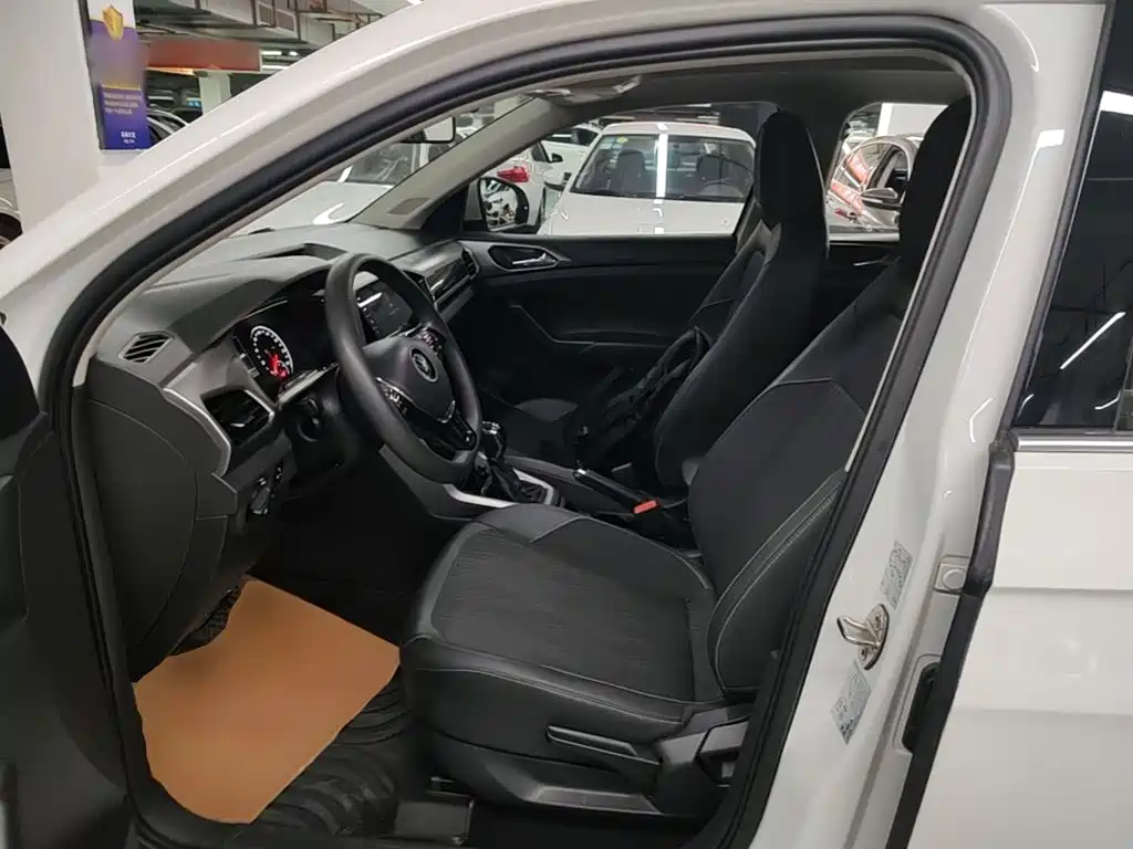 Volkswagen T-Cross — миниатюра 15