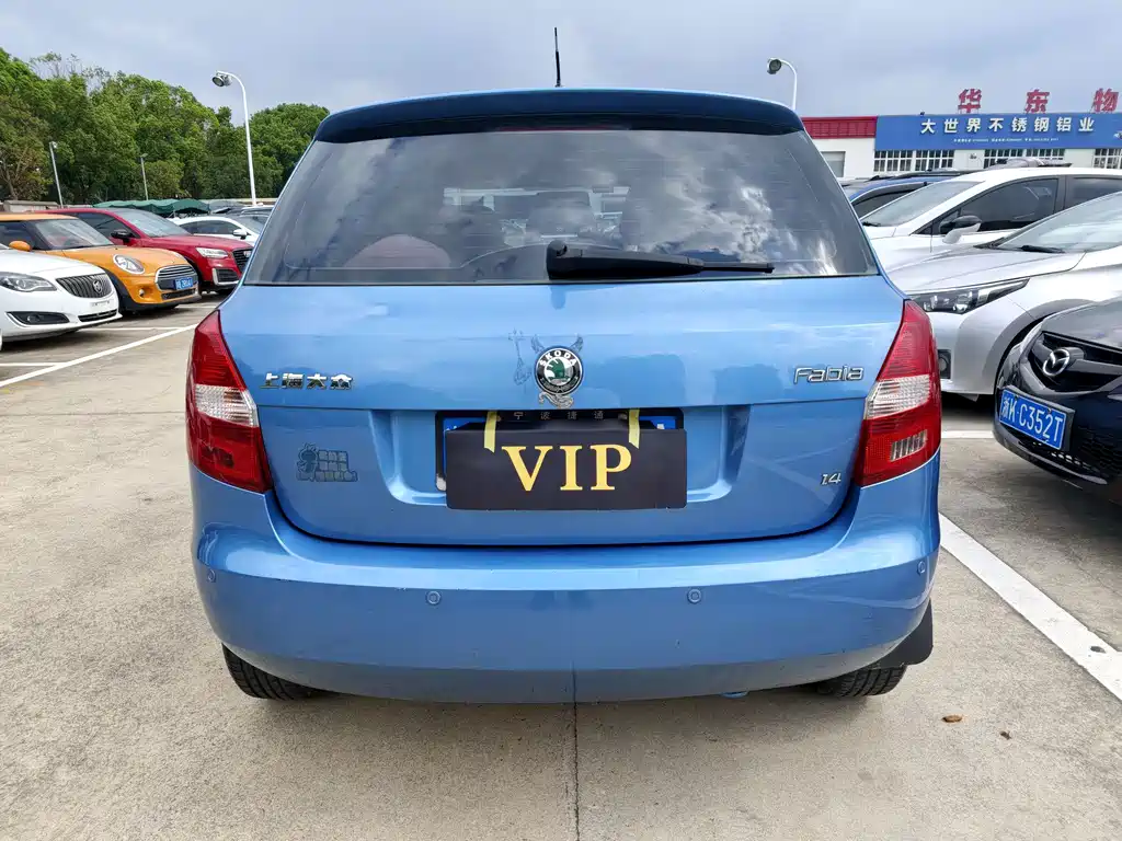 Skoda Fabia — миниатюра 9