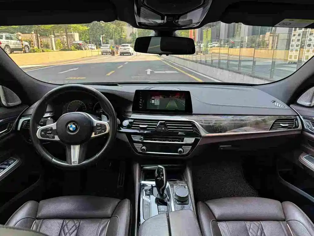 BMW 6 Series GT — миниатюра 7