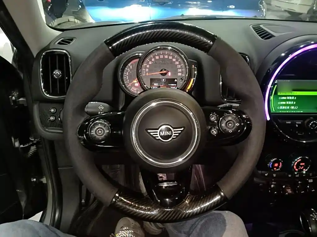 MINI Mini Countryman — миниатюра 11