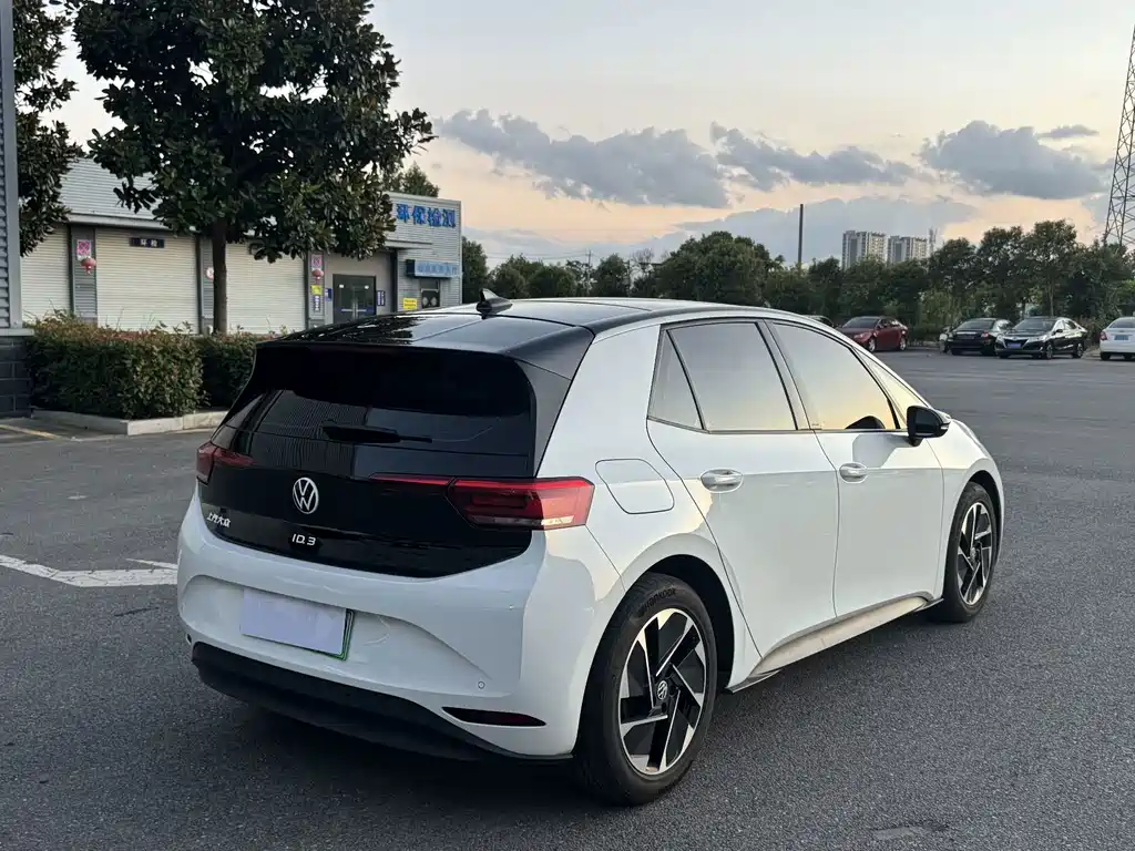 Volkswagen ID.3 — миниатюра 9