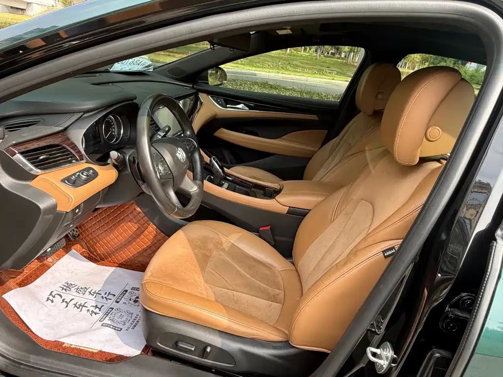 Buick LaCrosse — миниатюра 9