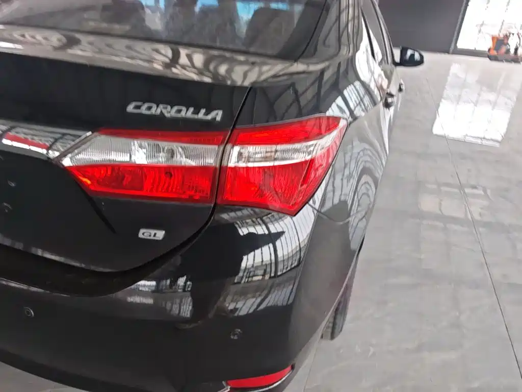Toyota Corolla — миниатюра 8
