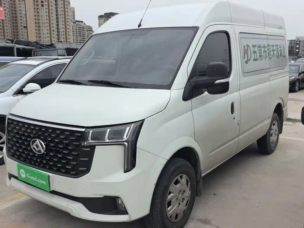 MAXUS V80 — миниатюра 24