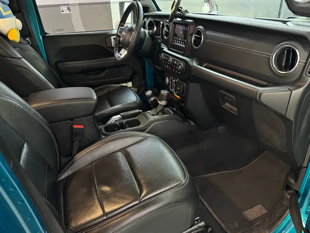 Jeep Wrangler — миниатюра 17