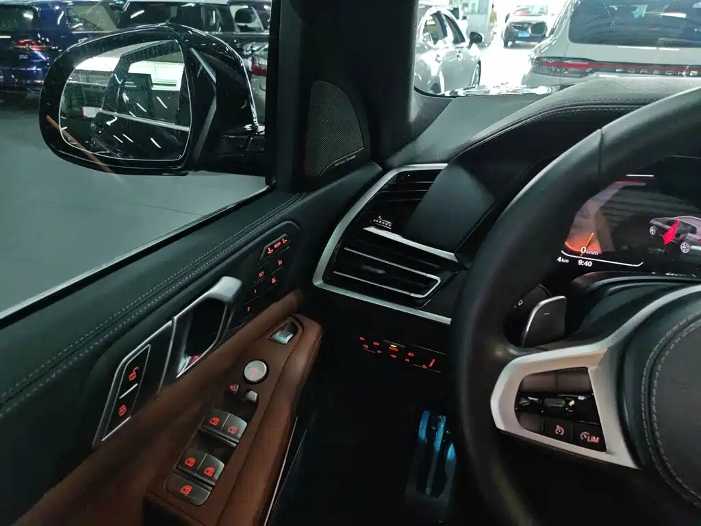BMW X7 — миниатюра 15