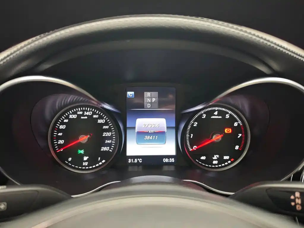 Mercedes-Benz C-Class — миниатюра 10