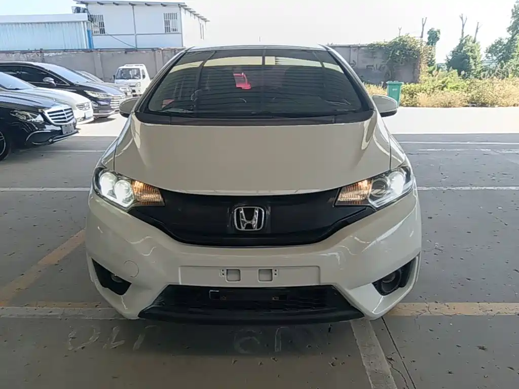 Honda Fit — миниатюра 3