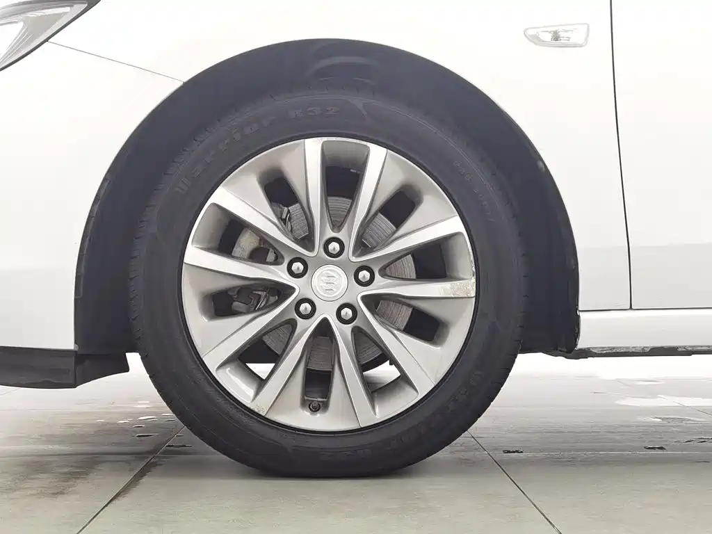 Buick GL6 — миниатюра 17