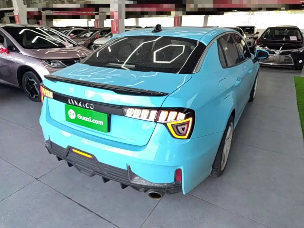Lynk & Co 03 — миниатюра 7