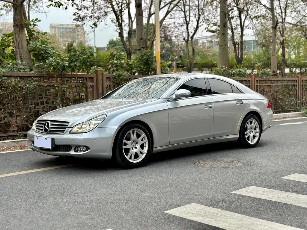 Mercedes-Benz CLS 2006